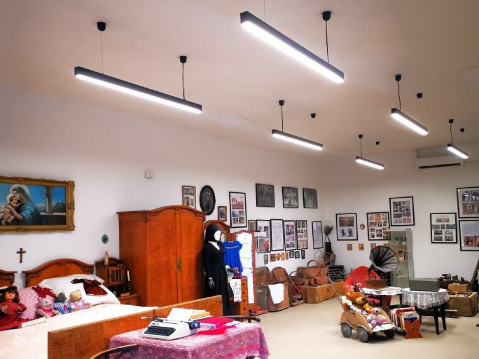 A Pannon Lighting által korszerűsített galéria világítás lineár LED lámpákkal